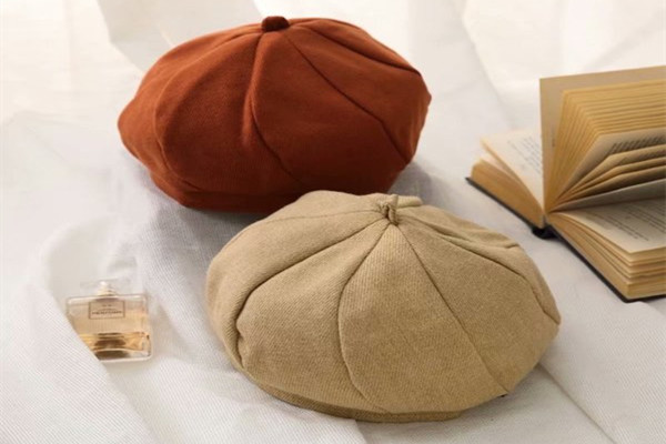 贝雷帽夏天可以戴吗，贝雷帽哪个颜色好看