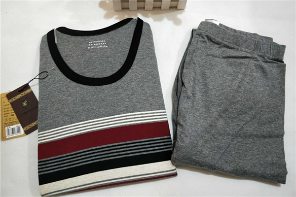 穿秋裤会影响跑步吗，穿秋裤会不会瘦腿