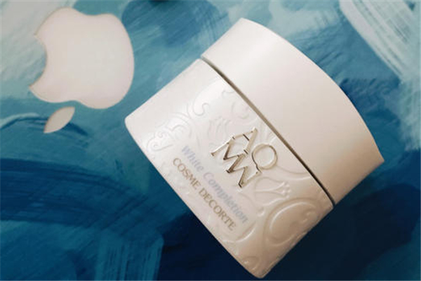 晚霜在护肤的第几步用，晚霜在面膜之前还是面膜之后用