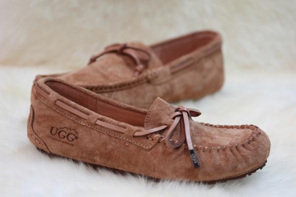 豆豆鞋可以开车吗，豆豆鞋可以配西裤吗