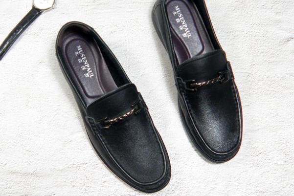 豆豆鞋是平底鞋吗，豆豆鞋是什么人穿的