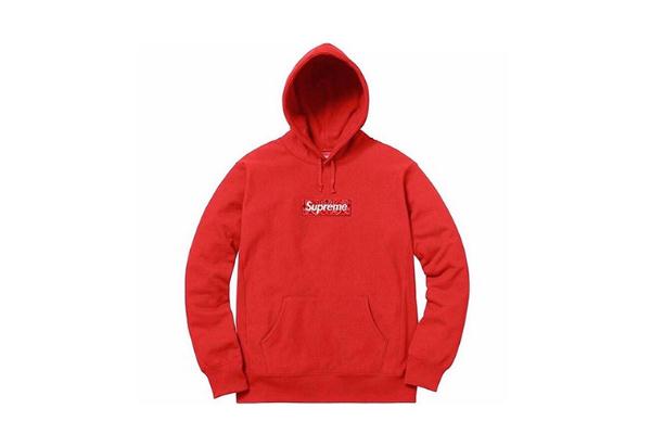 卫衣可以配裙子穿吗，卫衣可以改小一码吗