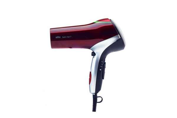 吹风机有烧焦的味道还能用吗，吹风机用多久得换