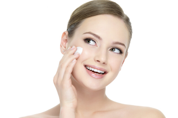 闭口用洗面奶会洗出来不，闭口用什么洗脸好