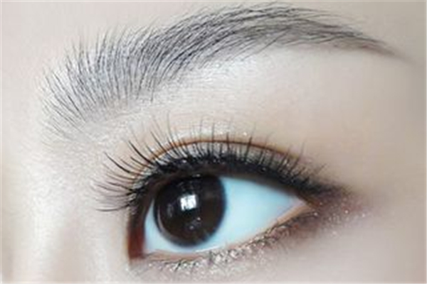 种睫毛后多久可以碰水，种睫毛后碰水了怎么办