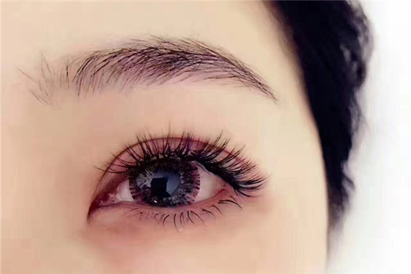 种睫毛保持久的方法，种睫毛要多少钱一次
