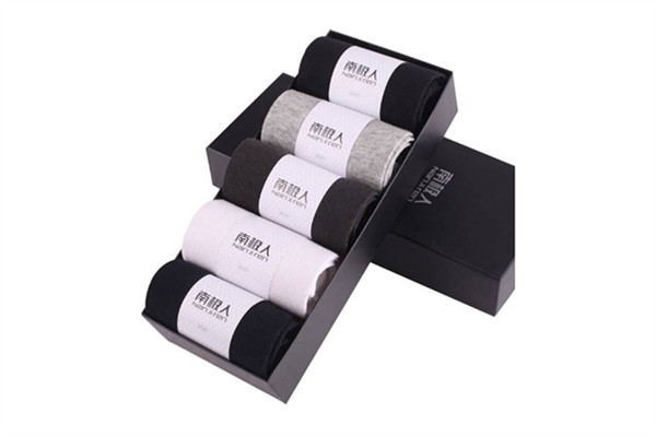 南极人的袜子如何，南极人的袜子是纯棉的吗