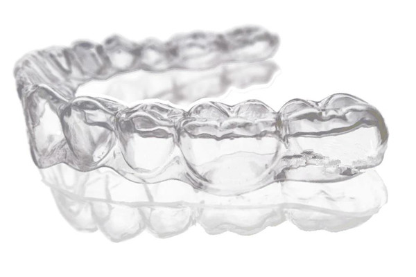 矫正牙齿后保持器需要戴多久，矫正牙齿后怎么护理