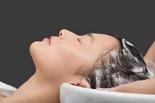 保养头发最好的办法，保养头发吃什么食物