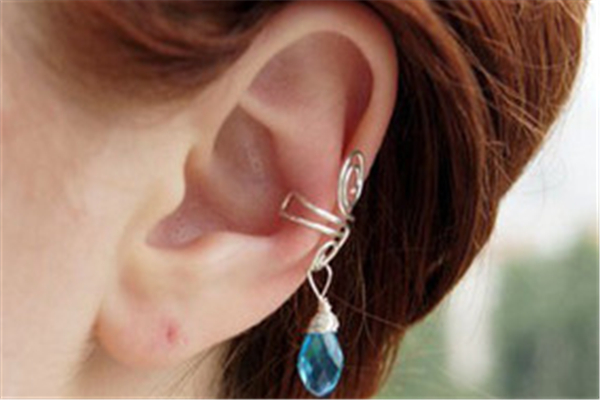 打耳洞用什么消毒比较好，打耳洞用酒精还是碘伏