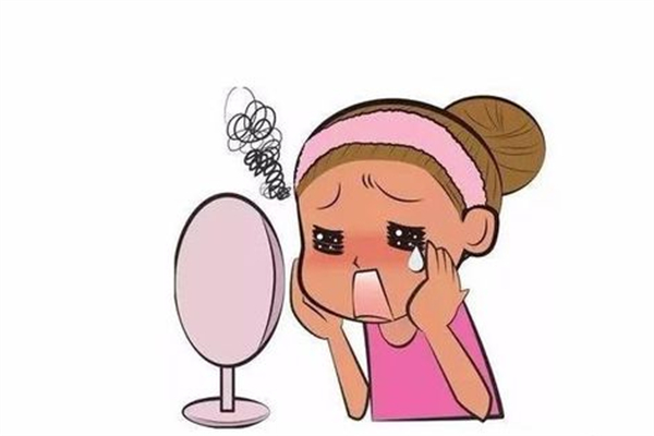 晒后皮肤发红怎么处理，晒后皮肤发红可以用芦荟胶吗