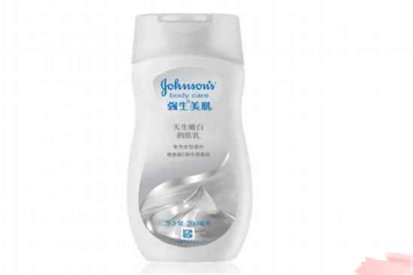 润肤露可以当乳液吗，润肤乳正确用法