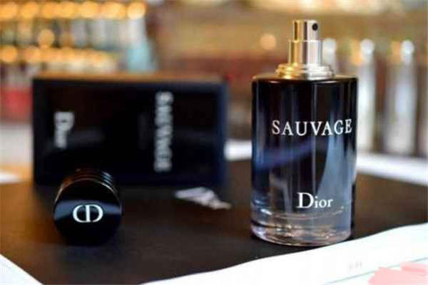 迪奥旷野男士香水怎么样，迪奥旷野男士香水留香时间