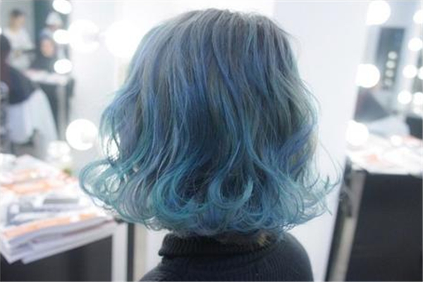 染发前要不要洗头，染发洗头好还是不洗头好