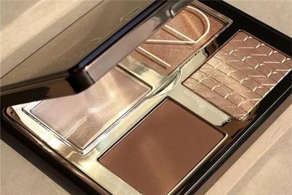 高光怎选择适合自己的，高光一般选什么颜色