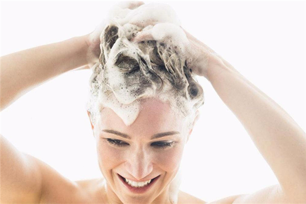 头发怎么洗干净，头发多久洗一次比较好