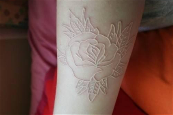 隐形纹身真的存在吗，隐形纹身怎么弄的