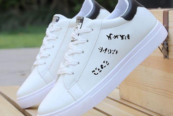 小白鞋哪个品牌比较好，性价比高的小白鞋品牌都有哪些