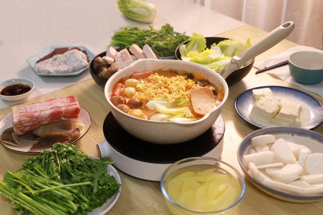 脸色暗黄怎么调理，改善脸色暗黄的方法