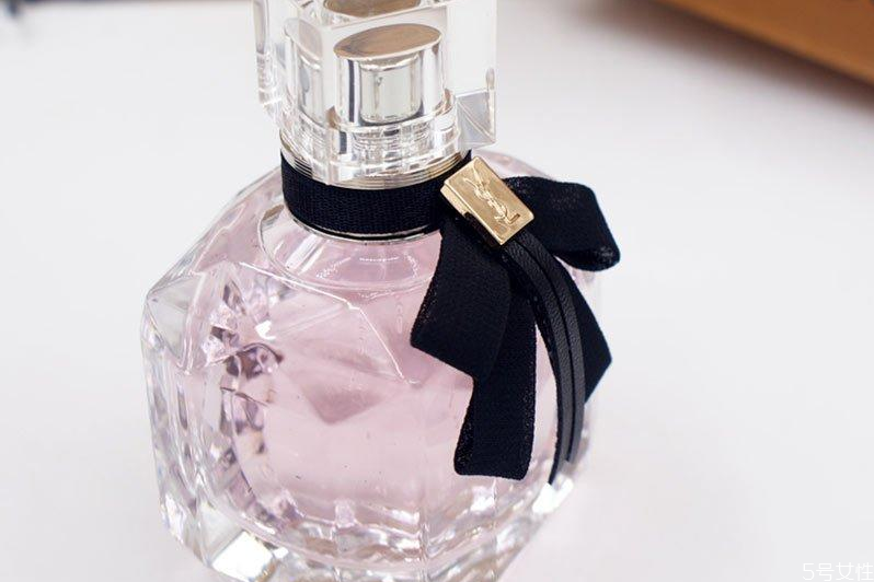 反转巴黎香水是什么牌子，反转巴黎香味介绍