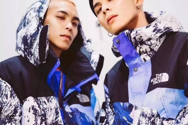 全员北面是什么梗，北面为什么说是校服