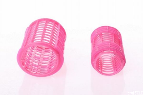 卷刘海的卷筒叫什么，卷发筒怎么用