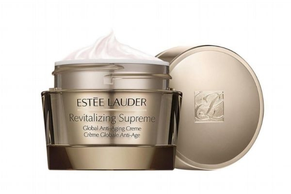 面霜搓泥是什么意思，为什么摸了霜脸上搓泥