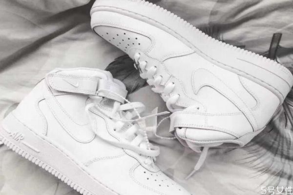 nike，air，force1夏天穿热不热，空军一号和aj哪个档次高