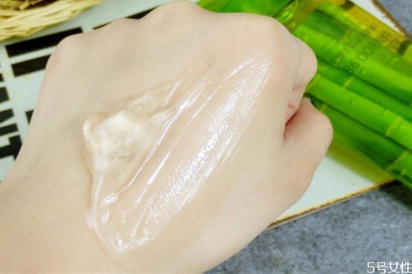 啫喱面膜可以天天用吗，啫喱面膜过期还能用吗