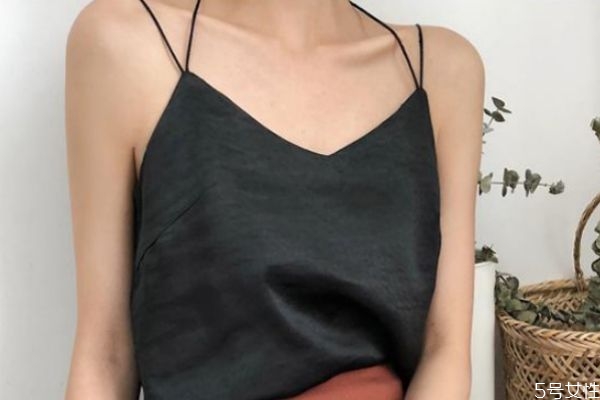 内衣防滑带怎么使用，防止内衣肩带滑落妙招