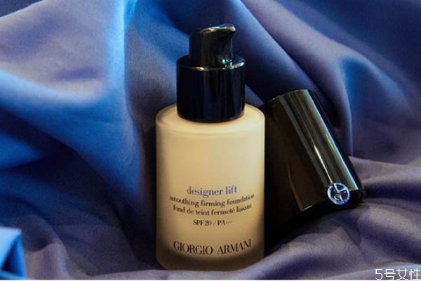 阿玛尼粉底液蓝标2号色和3号色区别，阿玛尼粉底液用法