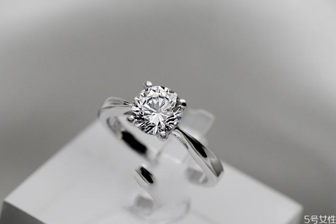 dr钻戒真爱编码怎么查，怎么查男朋友有没有买过dr