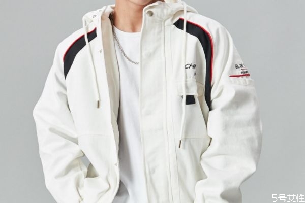 工装外套保暖吗，工装外套的特点