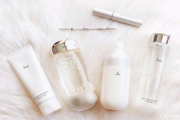 茵芙莎美肌液保质期多久，茵芙莎美肌液r3是什么