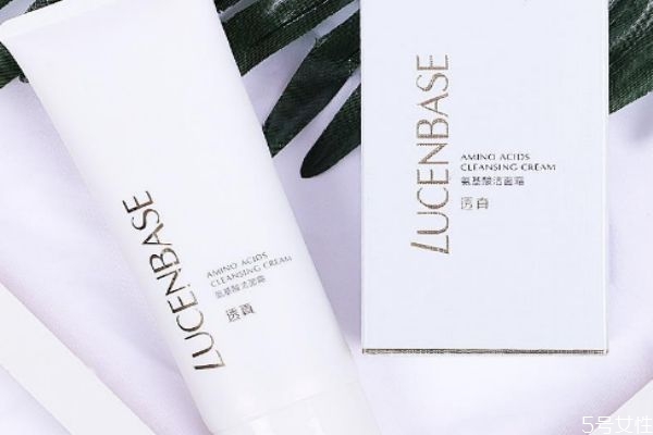 透真洗面奶好用吗，透真洗面奶有致痘成分吗