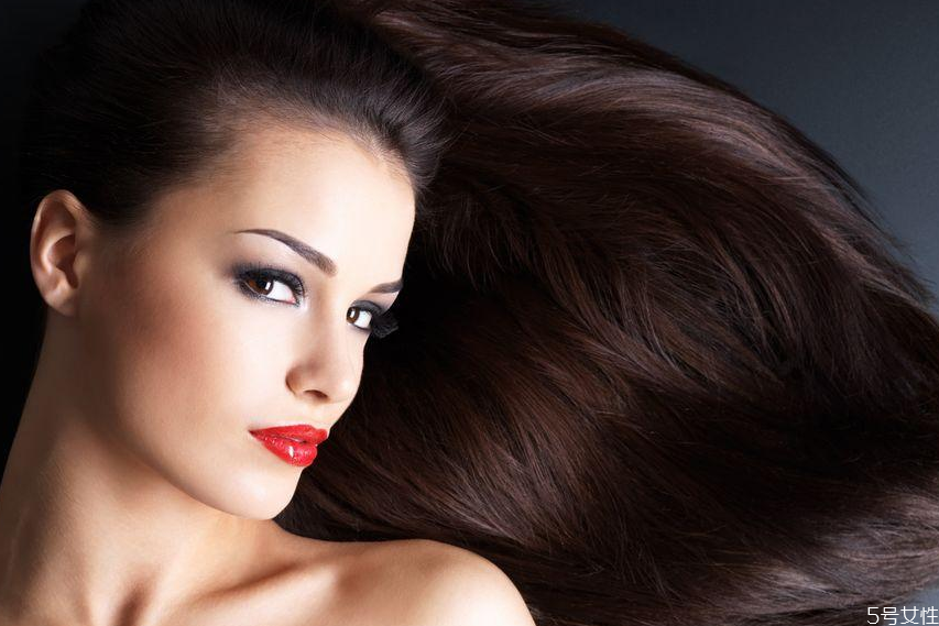 直发梳天天用伤头发吗，直发梳对头发有危害吗