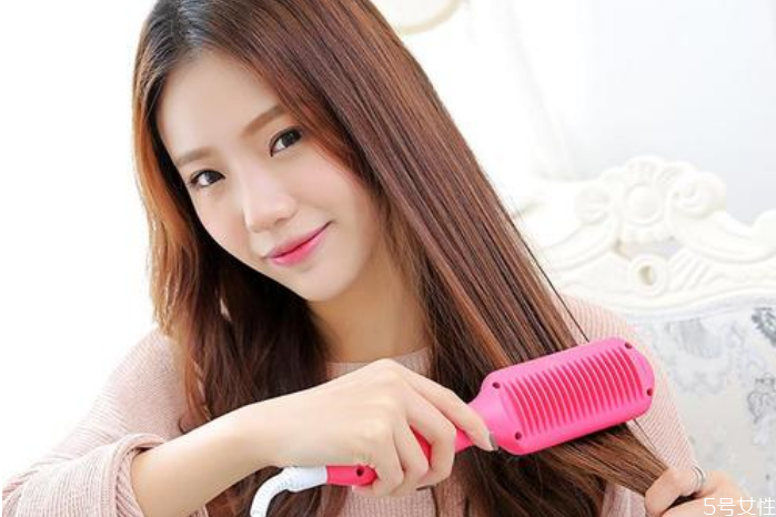 直发梳和直发器的区别，经常用直发梳好吗