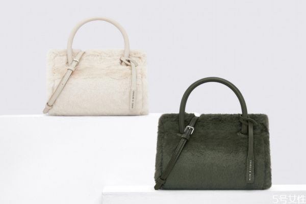 小ck包包怎么鉴定真假，小ck包包真假辨别方法