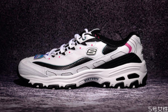 斯凯奇熊猫鞋经典款，斯凯奇熊猫鞋三代区别