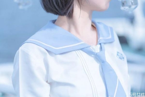 jk制服怎么火起来的，jk什么时候开始火的