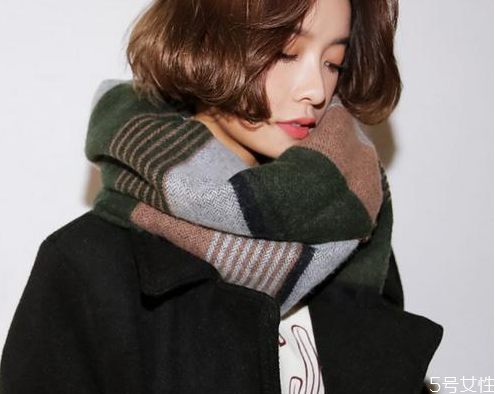 围巾怎么系好看，冬天围巾的时髦围法