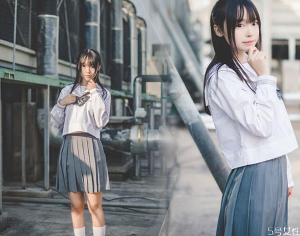 jk调节扣应该在左边还是右边，jk的调节扣怎么用