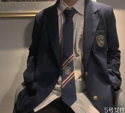 jk有男款吗，jk男款叫什么