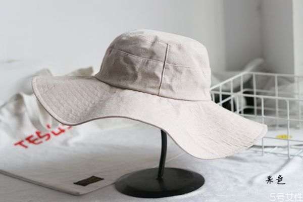 什么季节适合戴渔夫帽，怎么戴渔夫帽好看