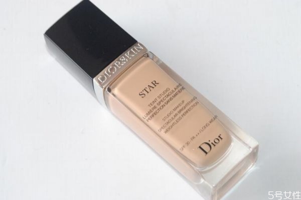 粉底液哪个牌子值得推荐，粉底液选购攻略