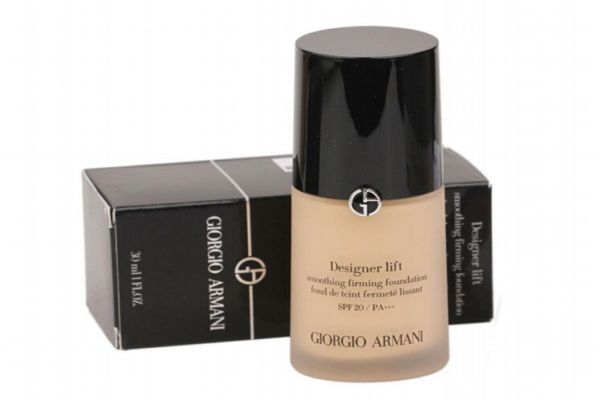 阿玛尼粉底液怎么查是不是正品，阿玛尼粉底液真假辨别