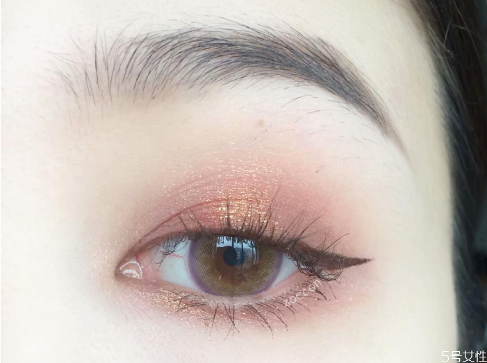 绿色美瞳配什么颜色眼影，美瞳颜色和眼影搭配