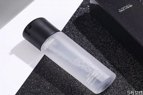 定妆喷雾没有成膜剂可以定妆吗，定妆喷雾成膜剂叫什么