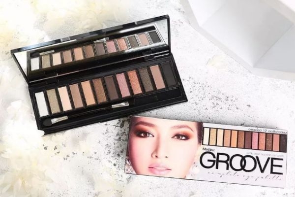 mistine眼影盘怎么样，mistine眼影盘教程