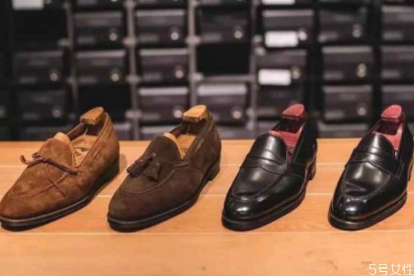 乐福鞋不跟脚怎么办，乐福鞋不跟脚是什么原因